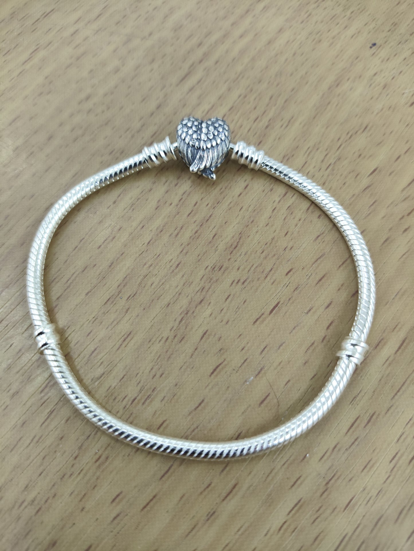 TMPPD009-19 Pulsera Dama Pand Corazón con Alas 19 cm en Plata Fina .925