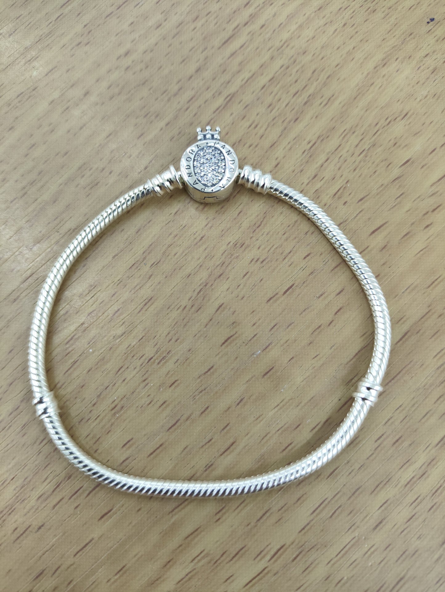 TMPPD012-18 Pulsera Dama Pand Óvalo Centro Zirconias Corona 18 cm en Plata Fina .925