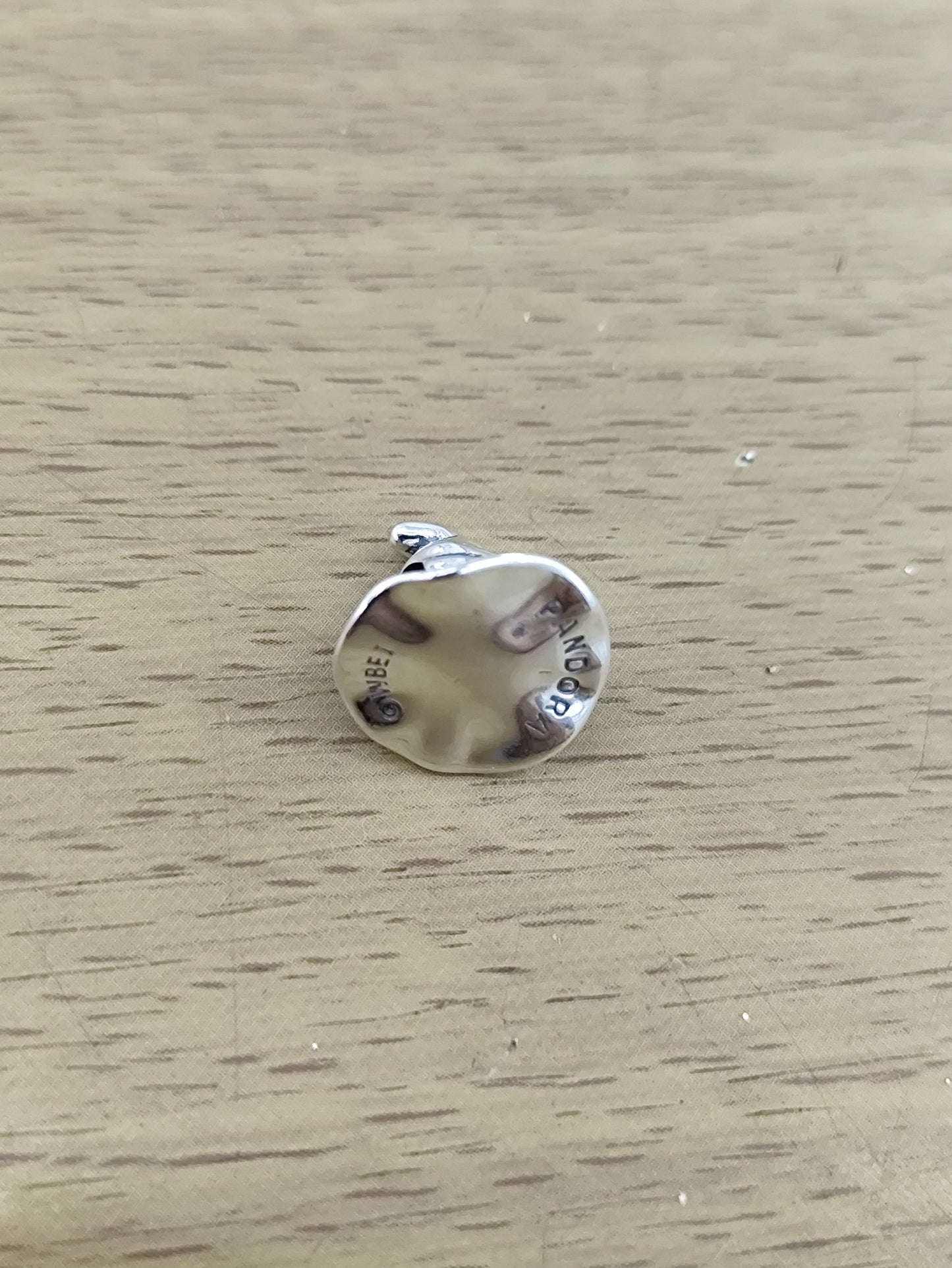 TMPCH049 Dije Charm Pand Harry Potter Sombrero Seleccionador en Plata Fina .925