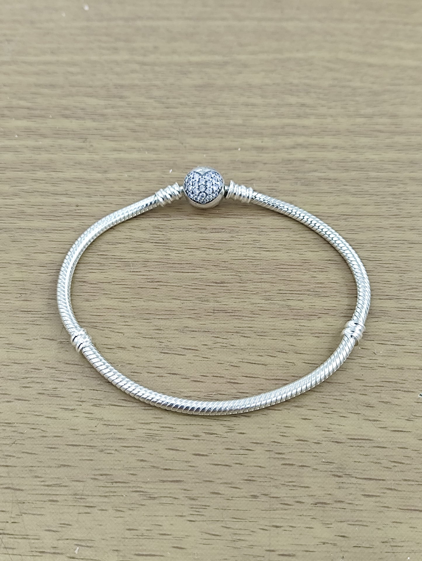 TMPPD027-19 Pulsera Dama Pand Círculo con Corazón Zirconias 19 cm en Plata Fina .925