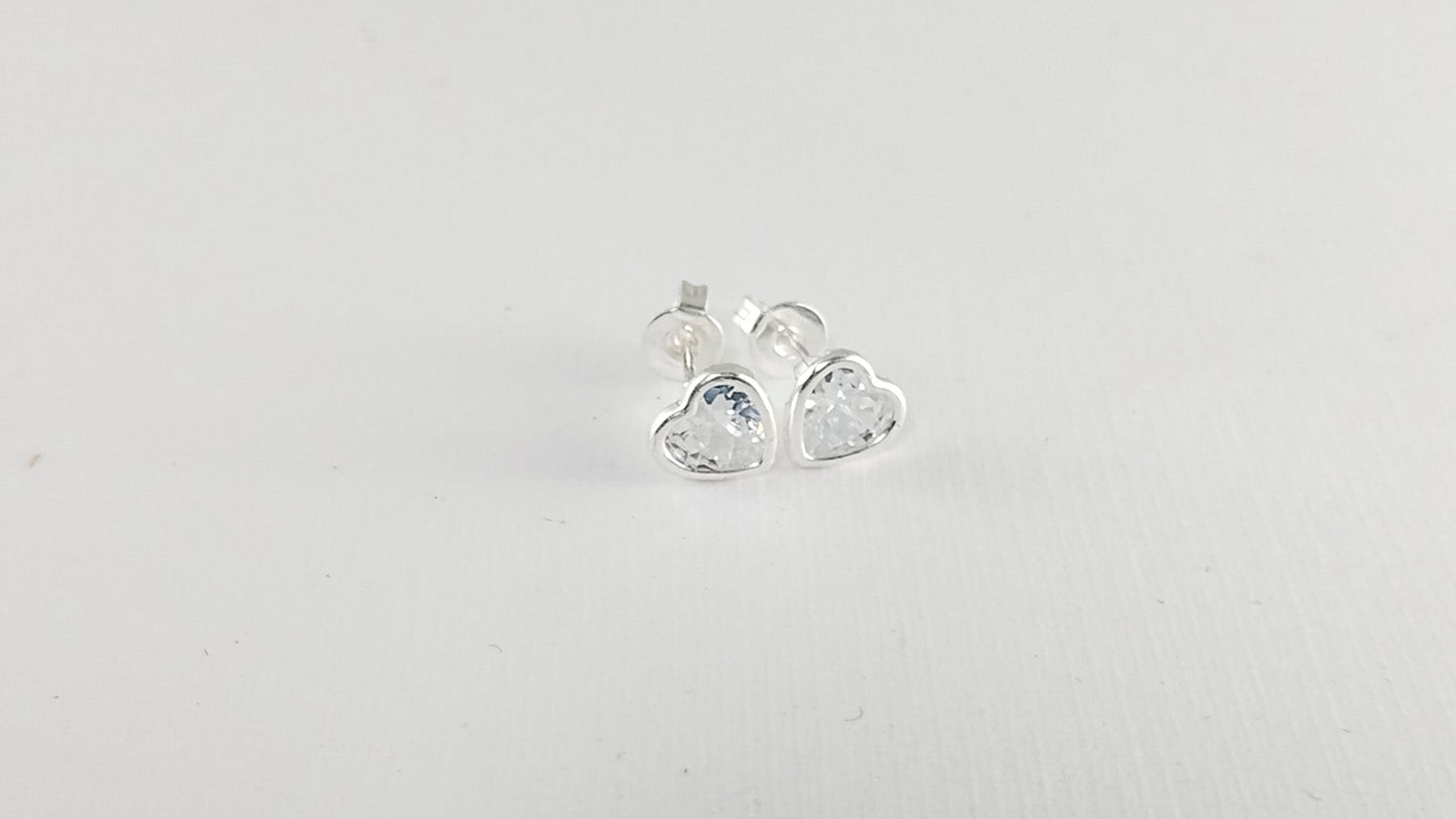 LPAP047 Arete Broquel Zirconia Corazon CB 6mm Plata .925 Taxco 1459396544