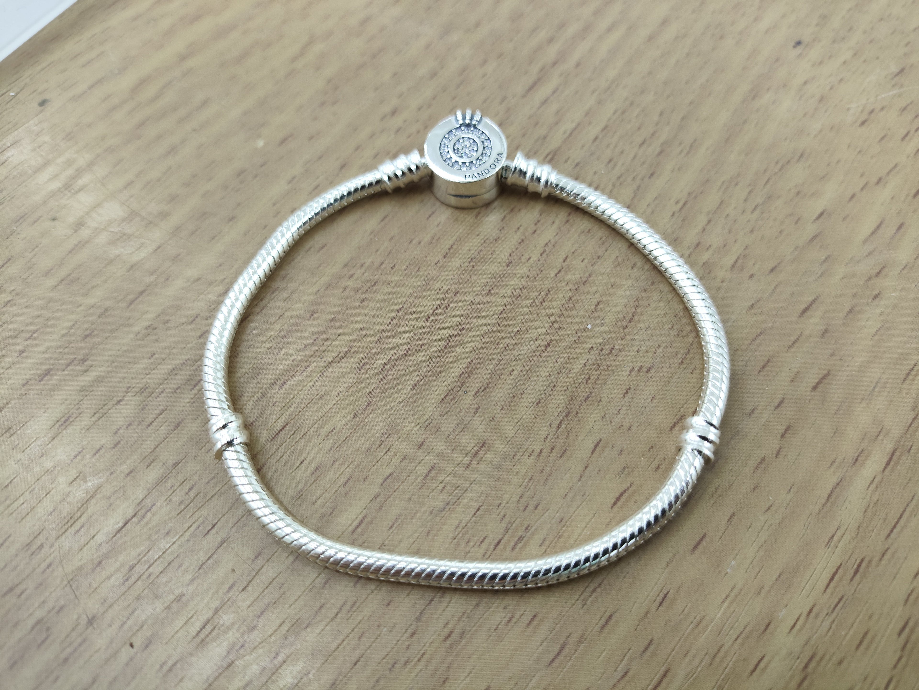 TMPPD001-19 Pulsera Dama Pand Círculo 3 Líneas 19 cm en Plata Fina .925