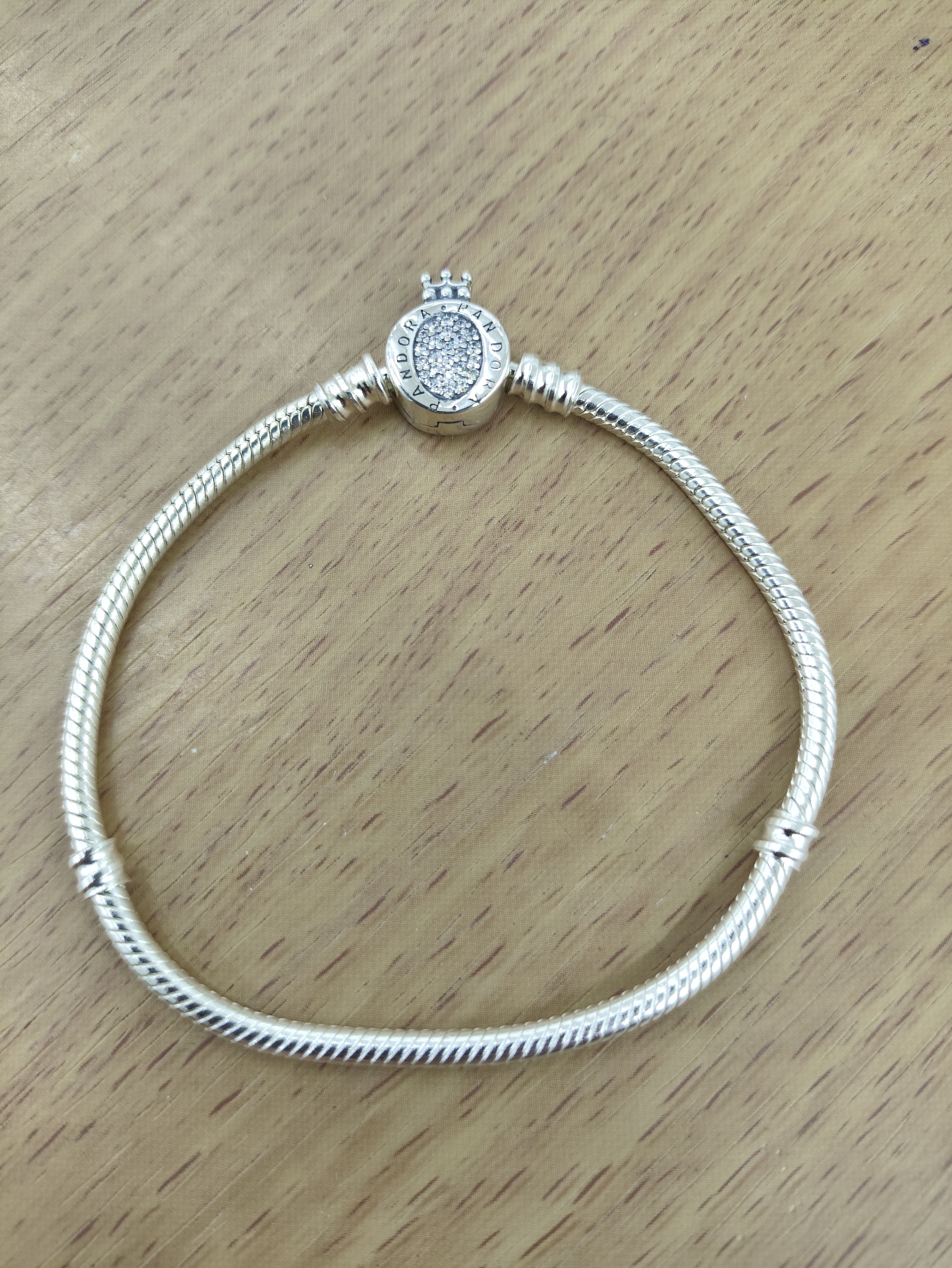 TMPPD012-19 Pulsera Dama Pand Óvalo Centro Zirconias Corona 19 cm en Plata Fina .925