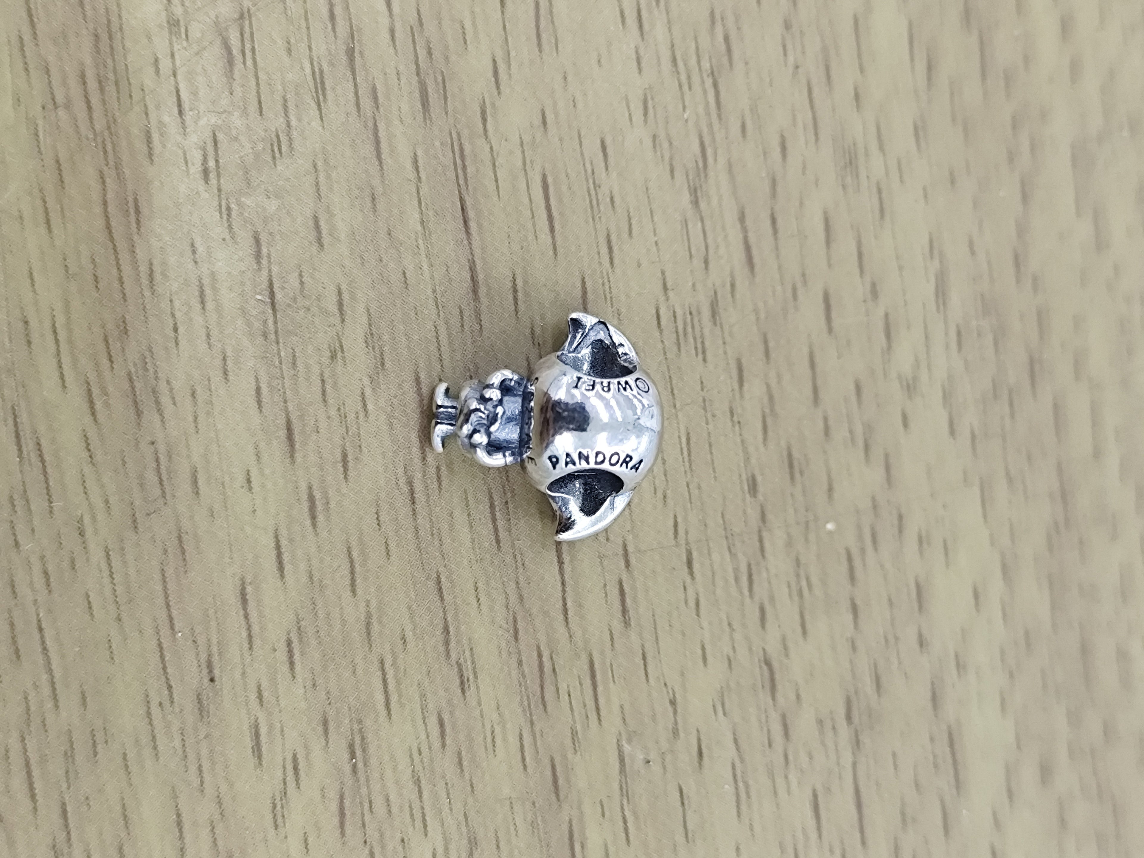 TMPCH054 Dije Charm Pand Harry Potter Dobby en Plata Fina .925