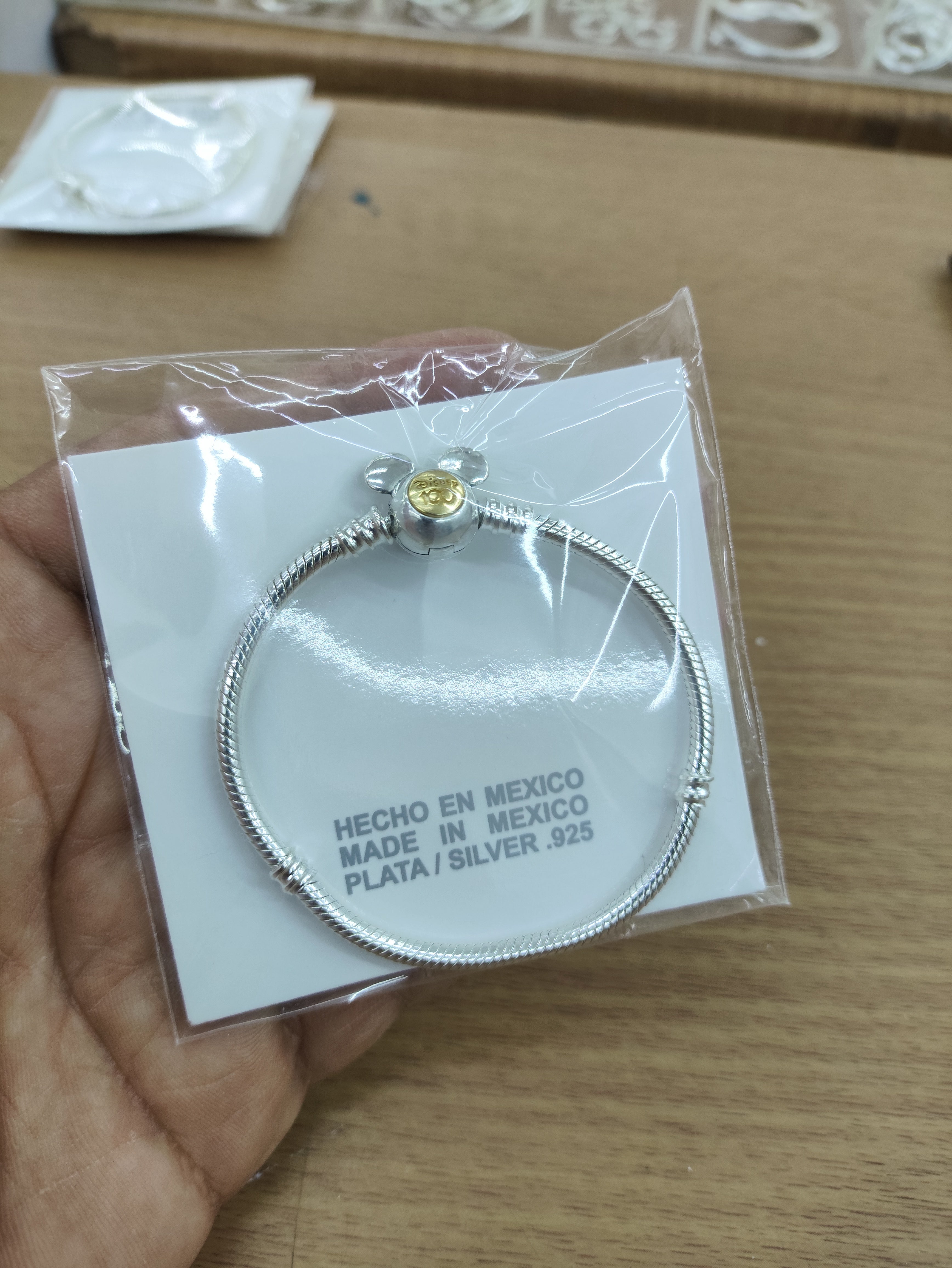 TMPPD020-19 Pulsera Dama Pand Mickey Centro Dorado 19 cm en Plata Fina .925