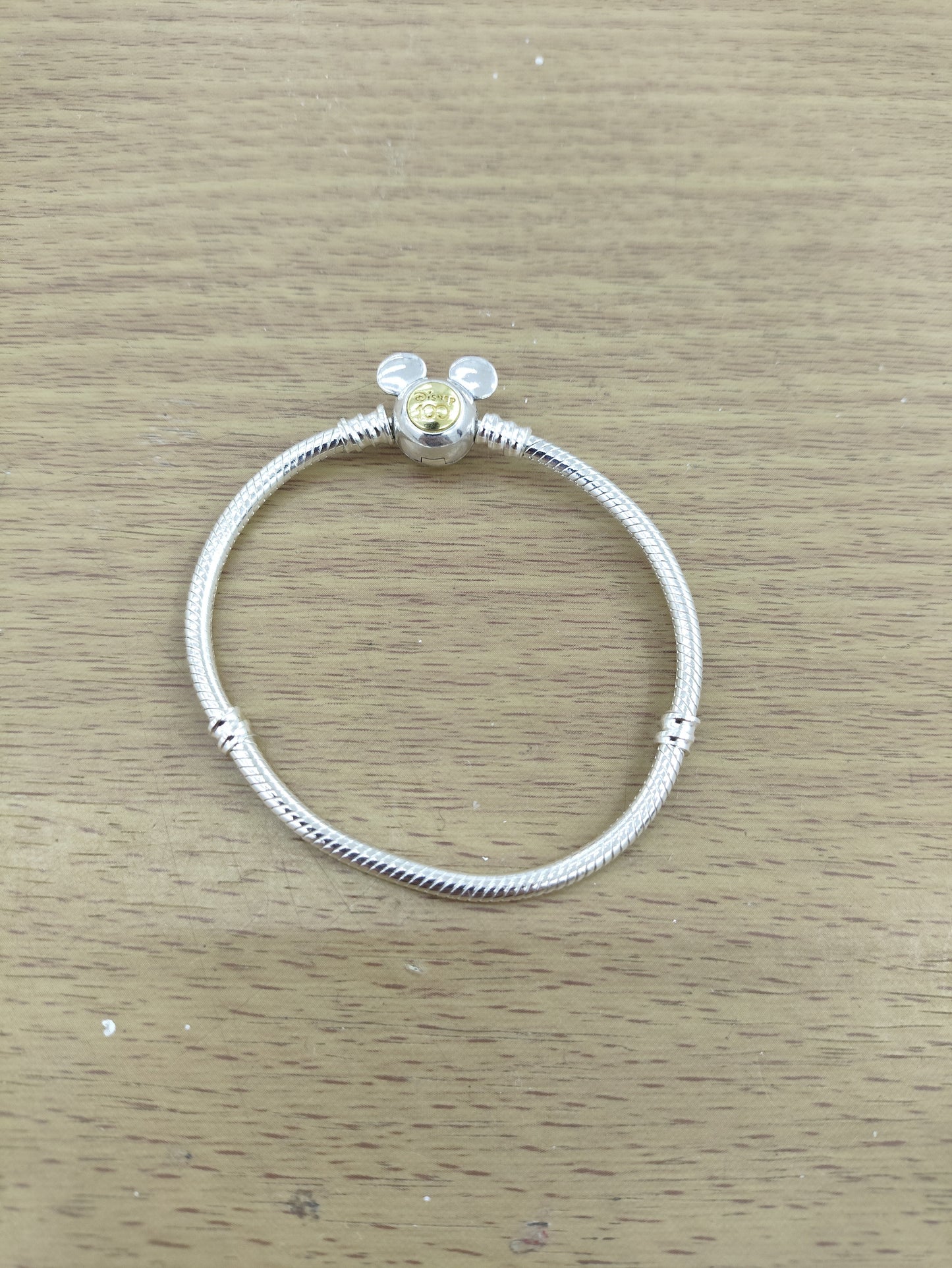 TMPPD020-18 Pulsera Dama Pand Mickey Centro Dorado 18 cm en Plata Fina .925