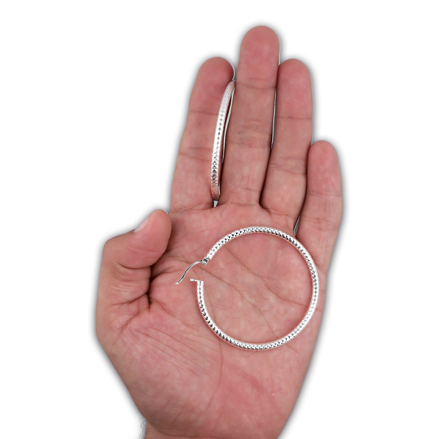 LPADI036 Arracada Diamantada Tubo Grueso Redondo Panal 3 mm 5 cm de Diámetro en Plata .925 2948059563