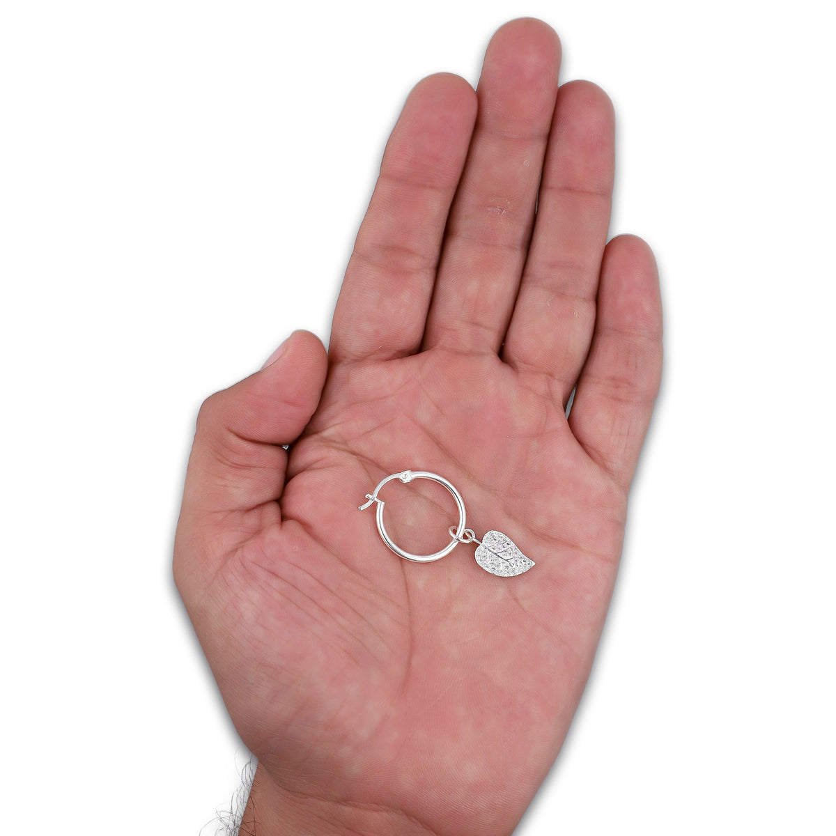 LPYAL018 Arracada Lisa con Colgante 19 mm Hoja con Zirconias en Plata .925 5465300210