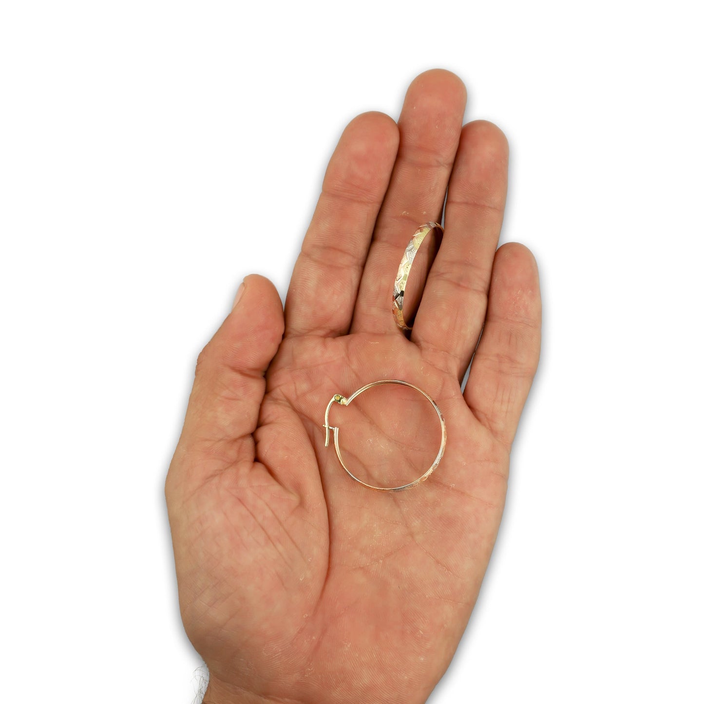 NR14AR005 Arete Arracada Oro Sólido 14K Florentino Diamantado Ancho 3 mm DIámetro 2.8 cm