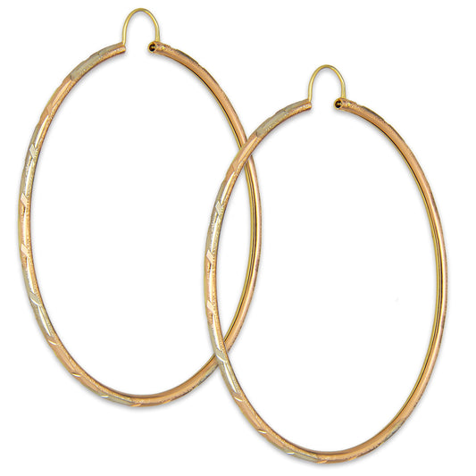 NR14AR028 Arete Arracada Oro Sólido 14K Tubo 2 mm Láser Florentino Diamantado DIámetro 5.8 cm